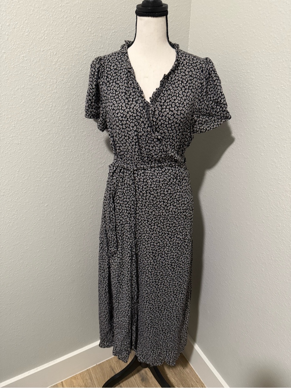 Madewell Midi Wrap Dress, Size M